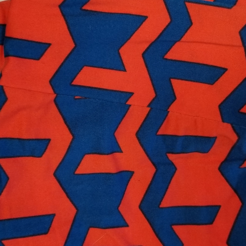 Like new Lularoe OS Leggings - Smoke free home